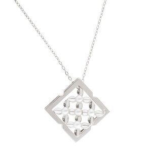 Mikimoto Gorgeous Silver Pearl Flower Pendant & Necklace